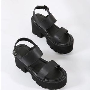 Chunky Platform Sandal